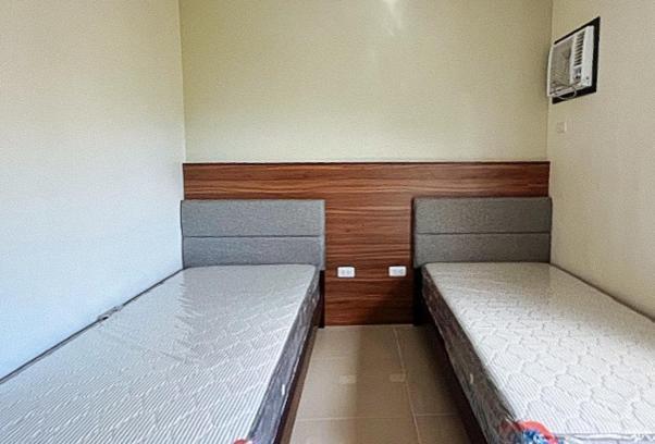 Reddoorz @ Leoncia Apartelle Mandaue City Ngoại thất bức ảnh