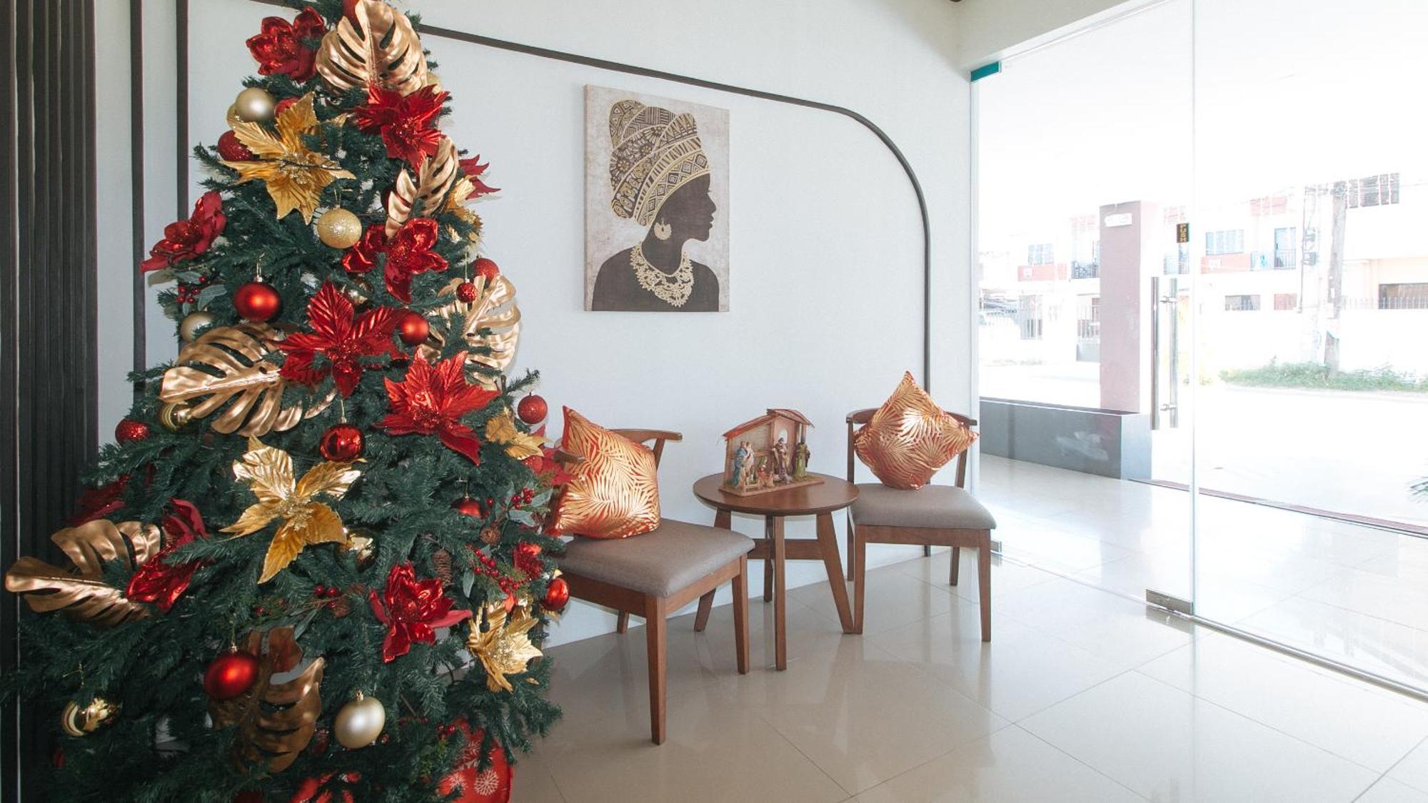 Reddoorz @ Leoncia Apartelle Mandaue City Ngoại thất bức ảnh